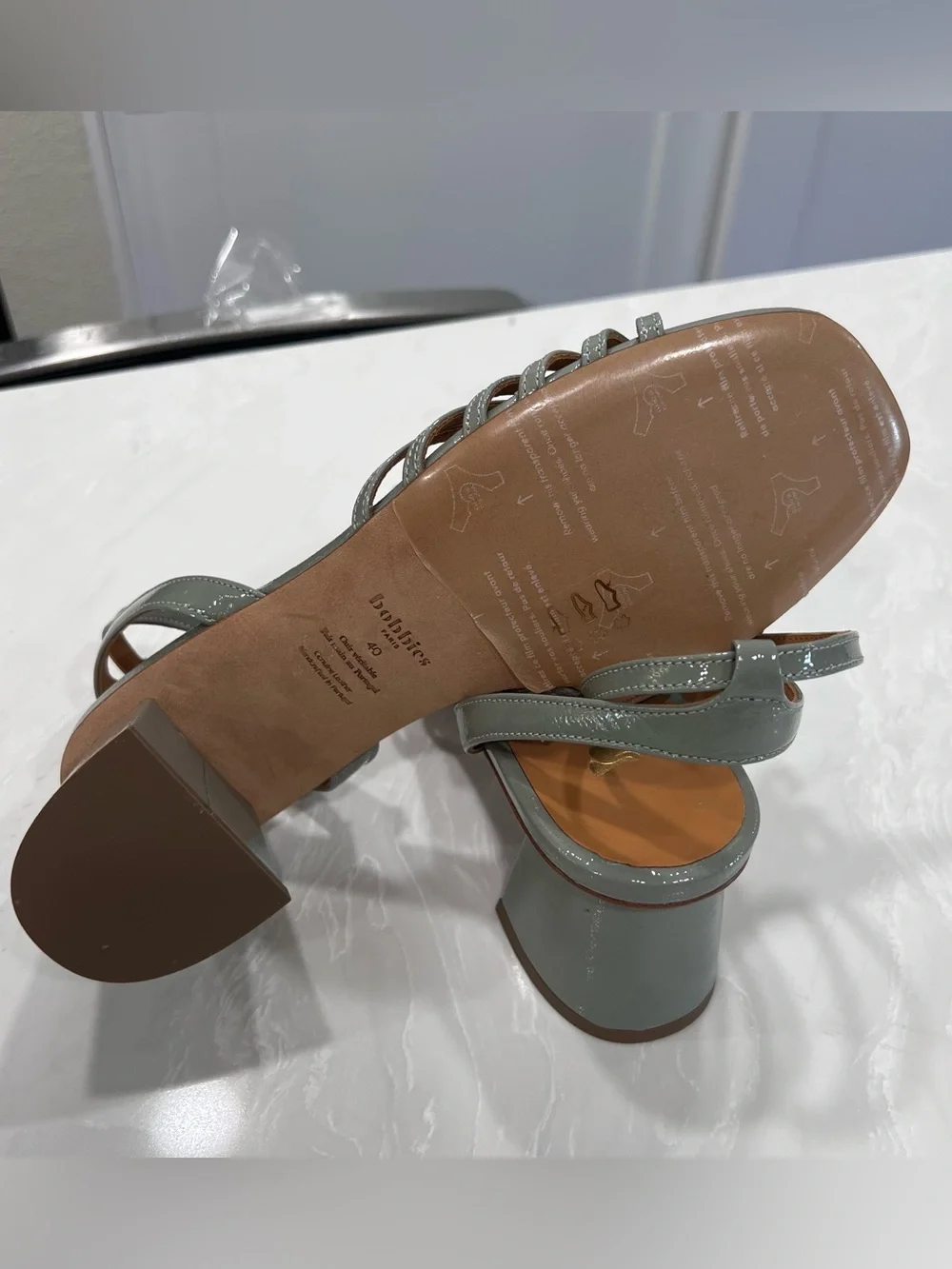 Bobbies paris heeled